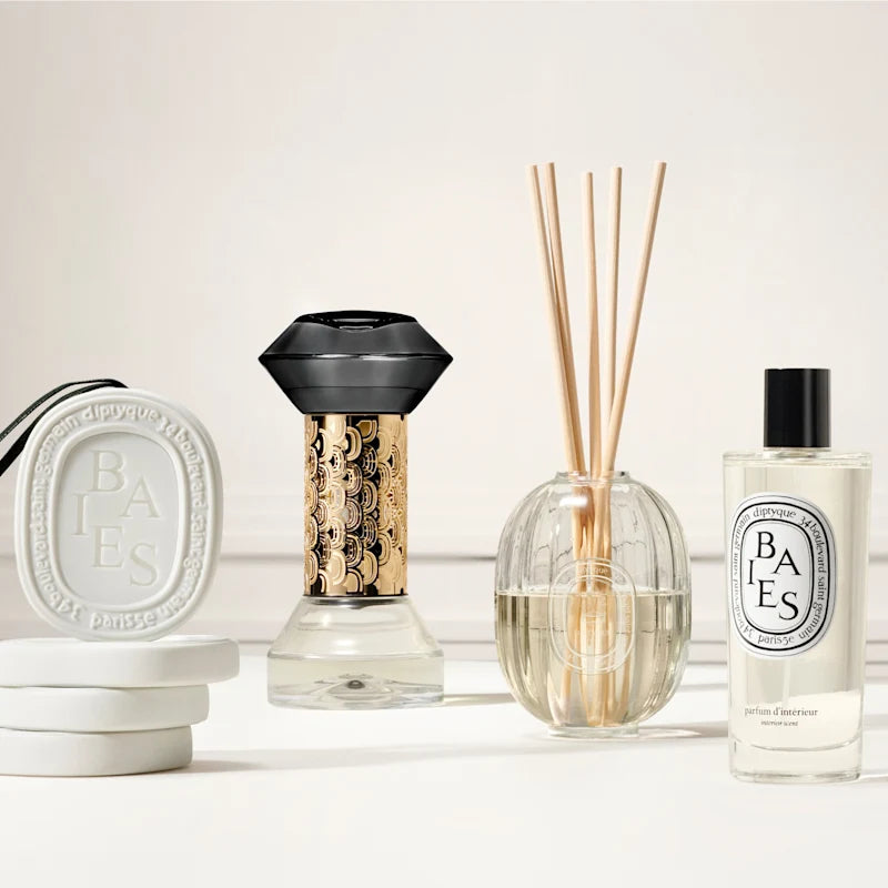 ناشرات العطر ذات القصب